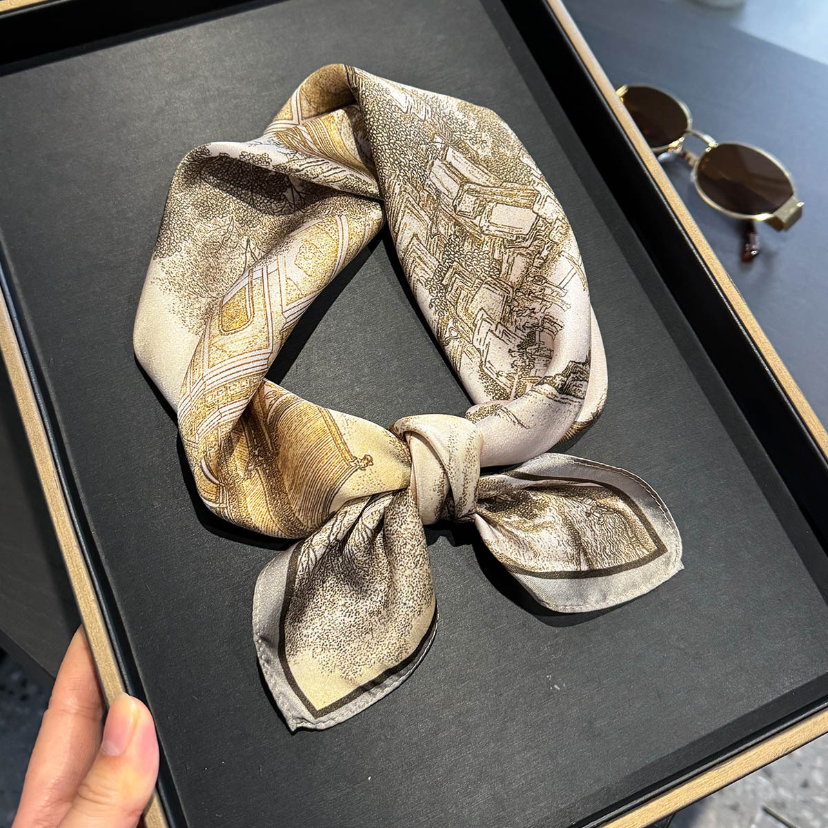Brand 100% Natural Silk Scarf  - đánh giá và giá Women'S Fashion Poncho