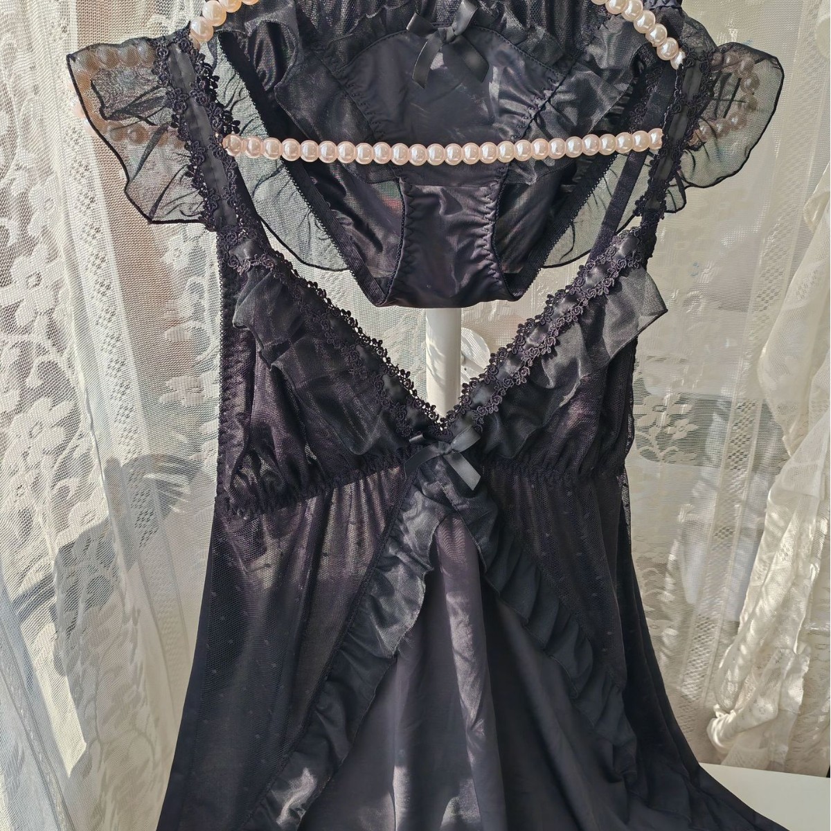 Women Black Ice Silk Nightgown - đánh giá và giá Spaghetti Strap Dress