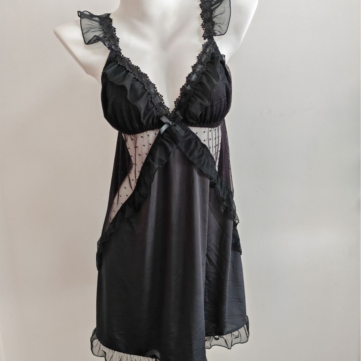 Women Black Ice Silk Nightgown - đánh giá và giá Spaghetti Strap Dress